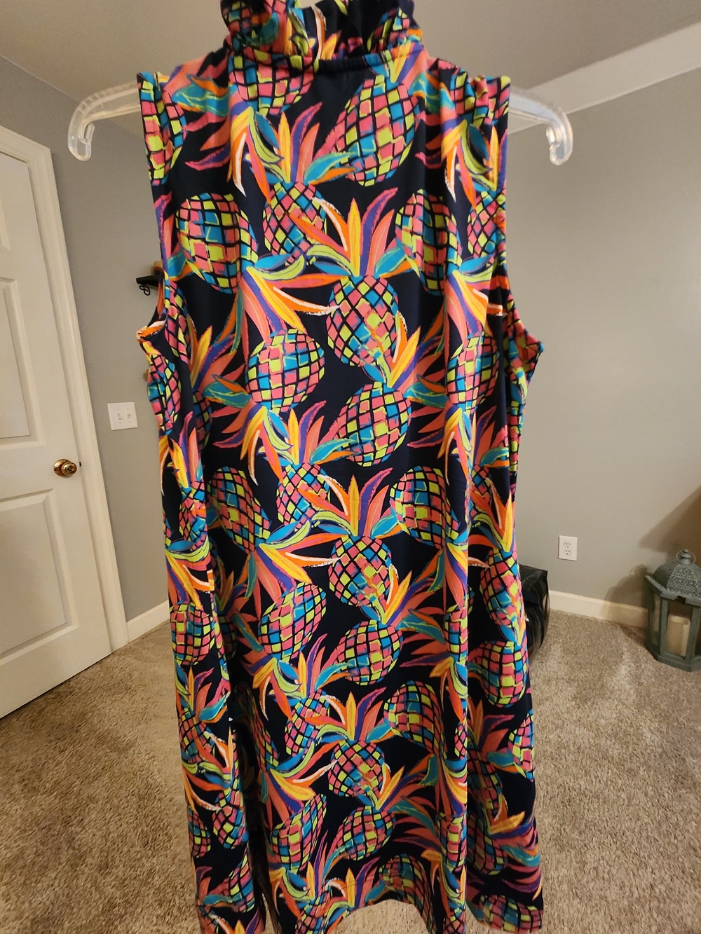 Lulu B- Sleeveless Ruffle V-Neck Pineapple Print Dress - Navy & Multi - Picture 6 of 9